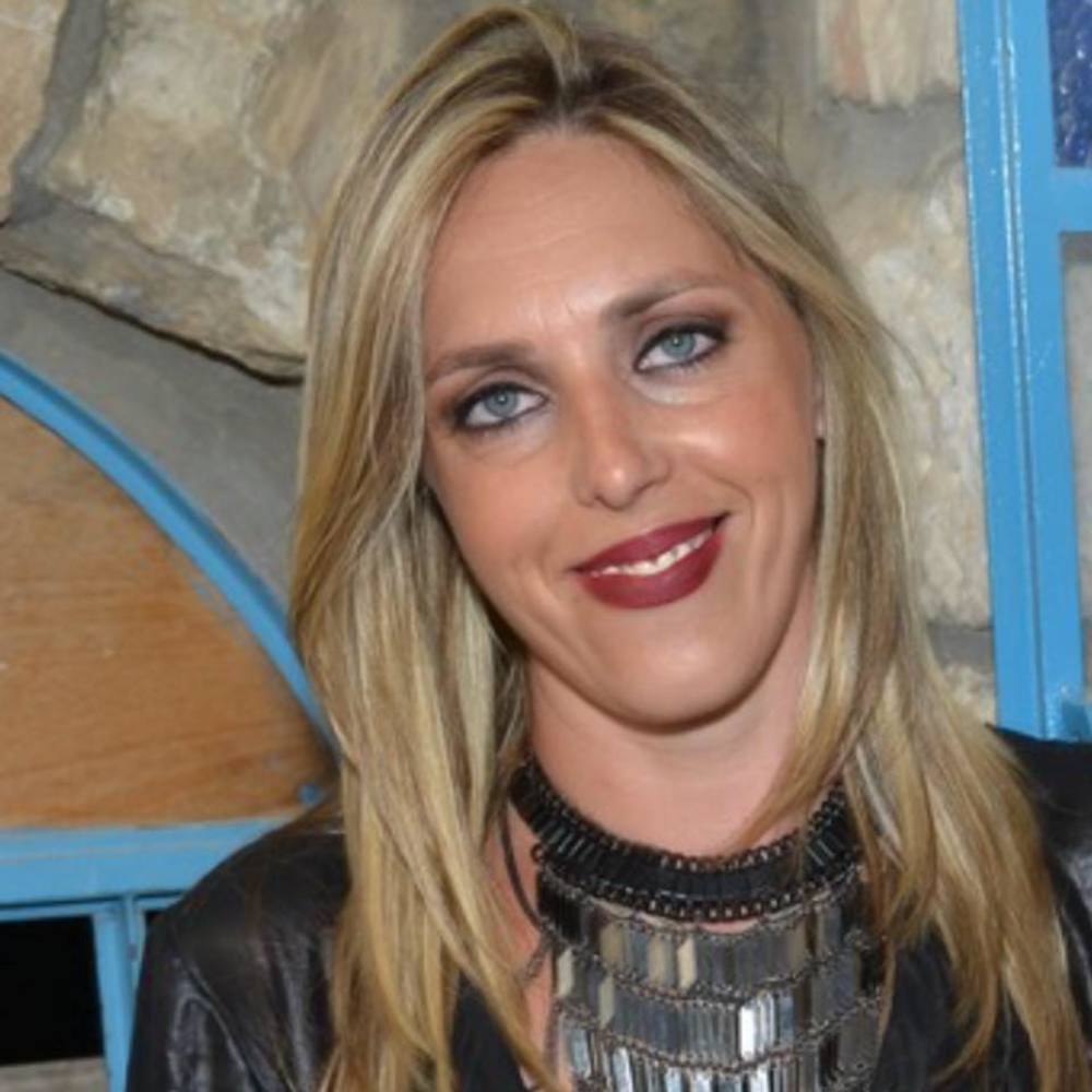 Meet your Posher, Elana